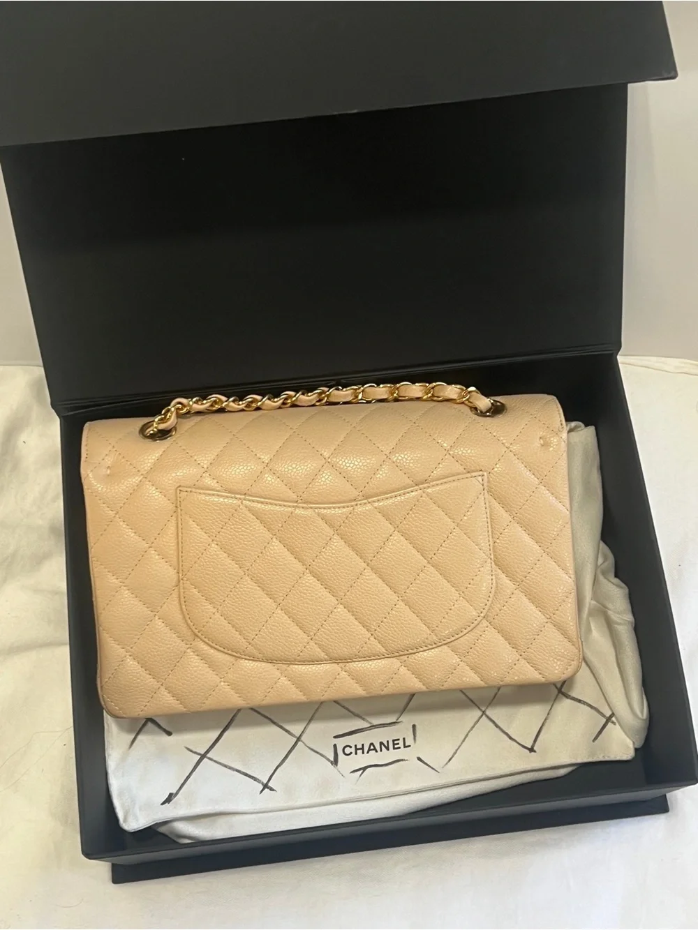Chanel Classic Caviar Meduim Size